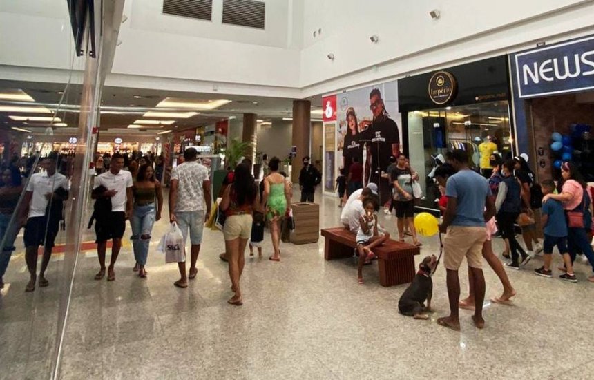 Boulevard Shopping Cama ari funciona em hor rio especial neste