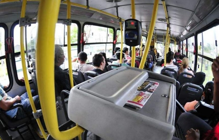 [Assaltos a ônibus deixam passageiros amedrontados em Camaçari: ‘Não aguentamos mais’]